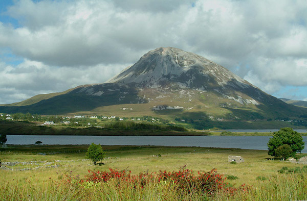 Mount Errigal Photo