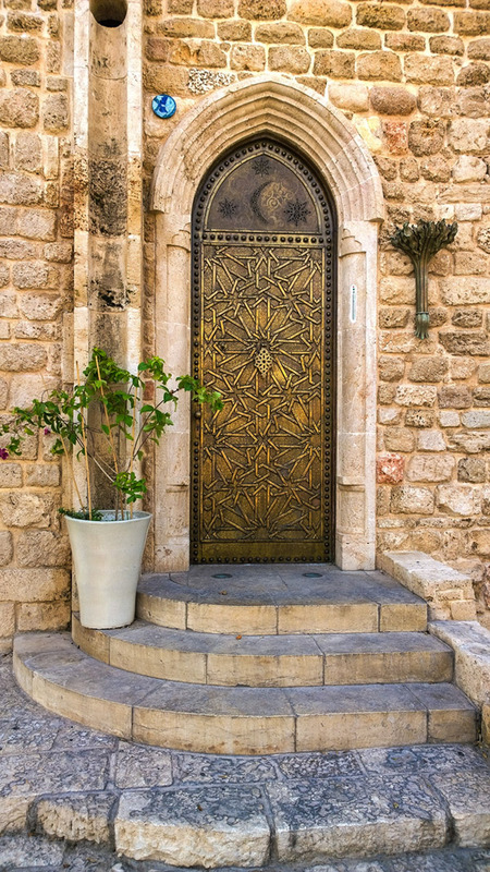 Old Door in Jaffa 960 Photo