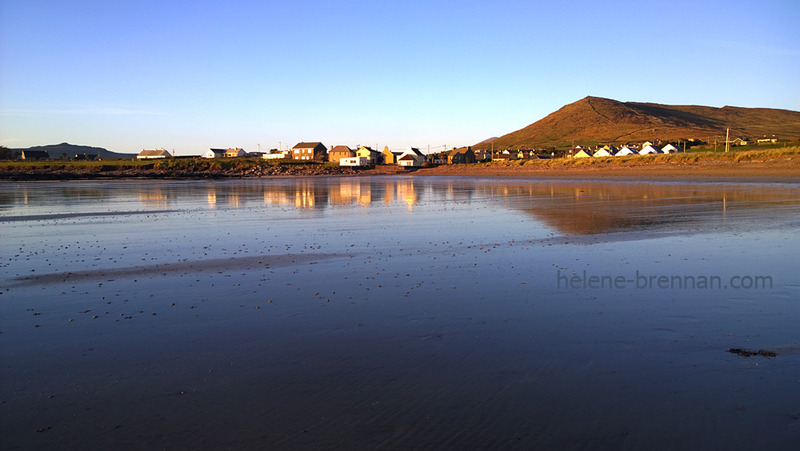 Murioch Village, by the Beach Photo