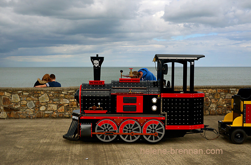 Romance at Courtown 5900 Photo