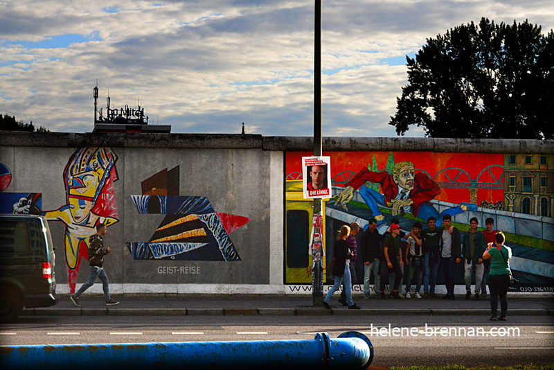 The East Side Gallery, Berlin 0275 Photo