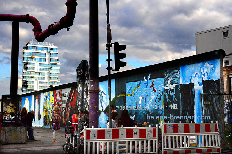 The East Side Gallery, Berlin 0249 Photo