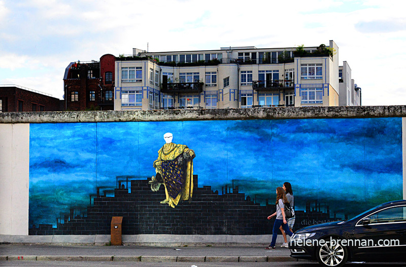 The East Side Gallery, Berlin 0276 Photo