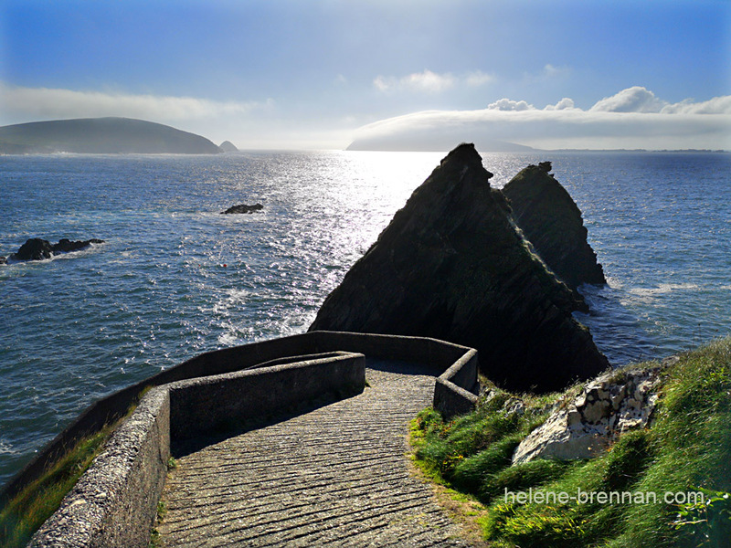 Descent to Dunquin Pier 1600 Photo