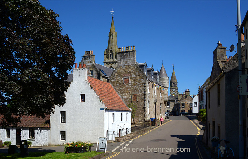 Falkland Village 8724 Photo