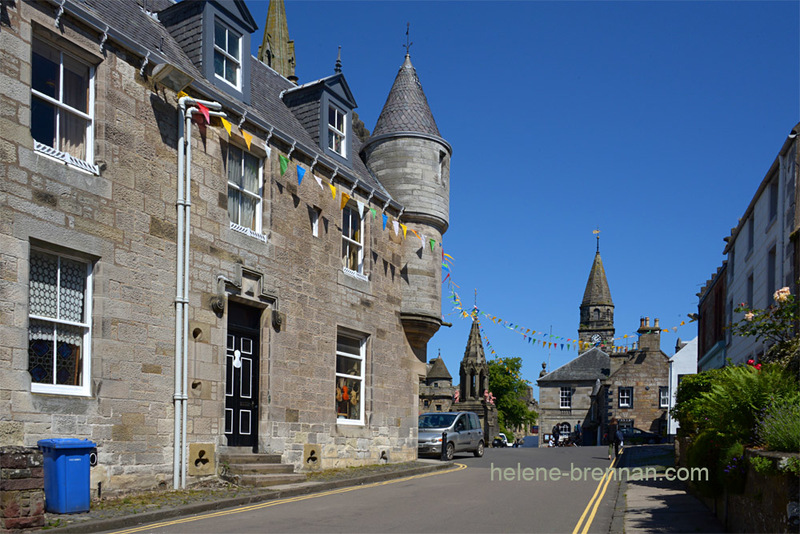 Falkland Village 8728 Photo