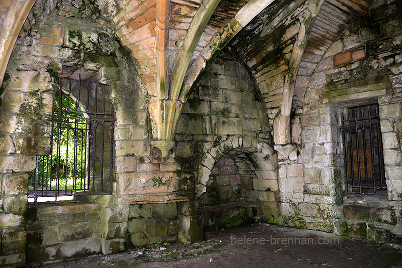 Culross Abbey 8905 Photo